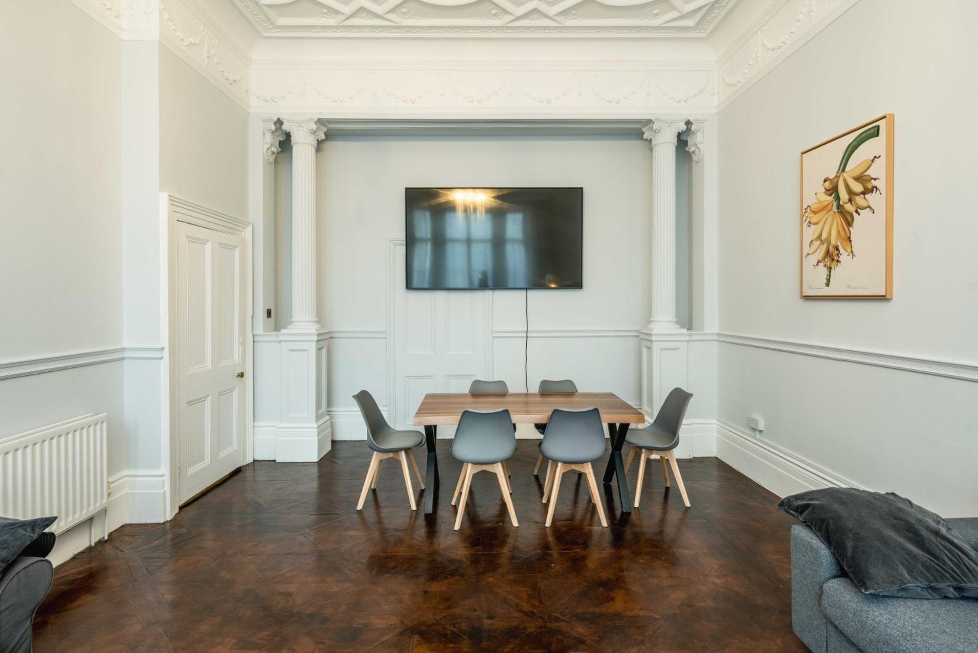 Southken Palace Suites London Exterior photo